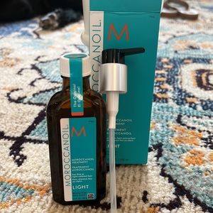Moroccanoil Light Hair Oil Bundle! New in Box 🎀
